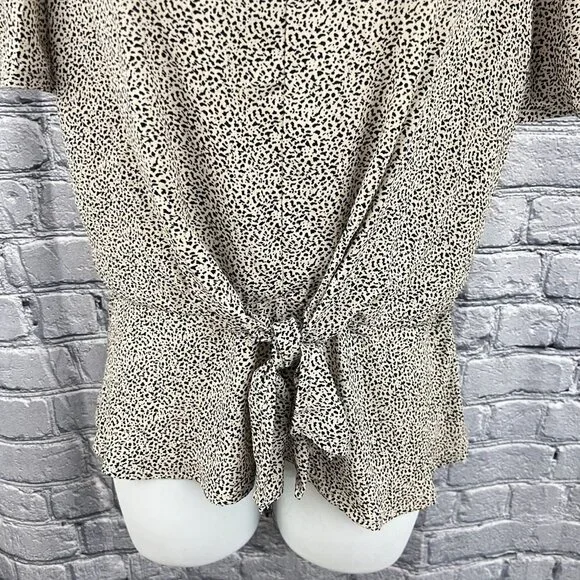 Sienna Sky Tie Front V-Neck Blouse Flutter Sleeves Size M - Picture 7 of 12